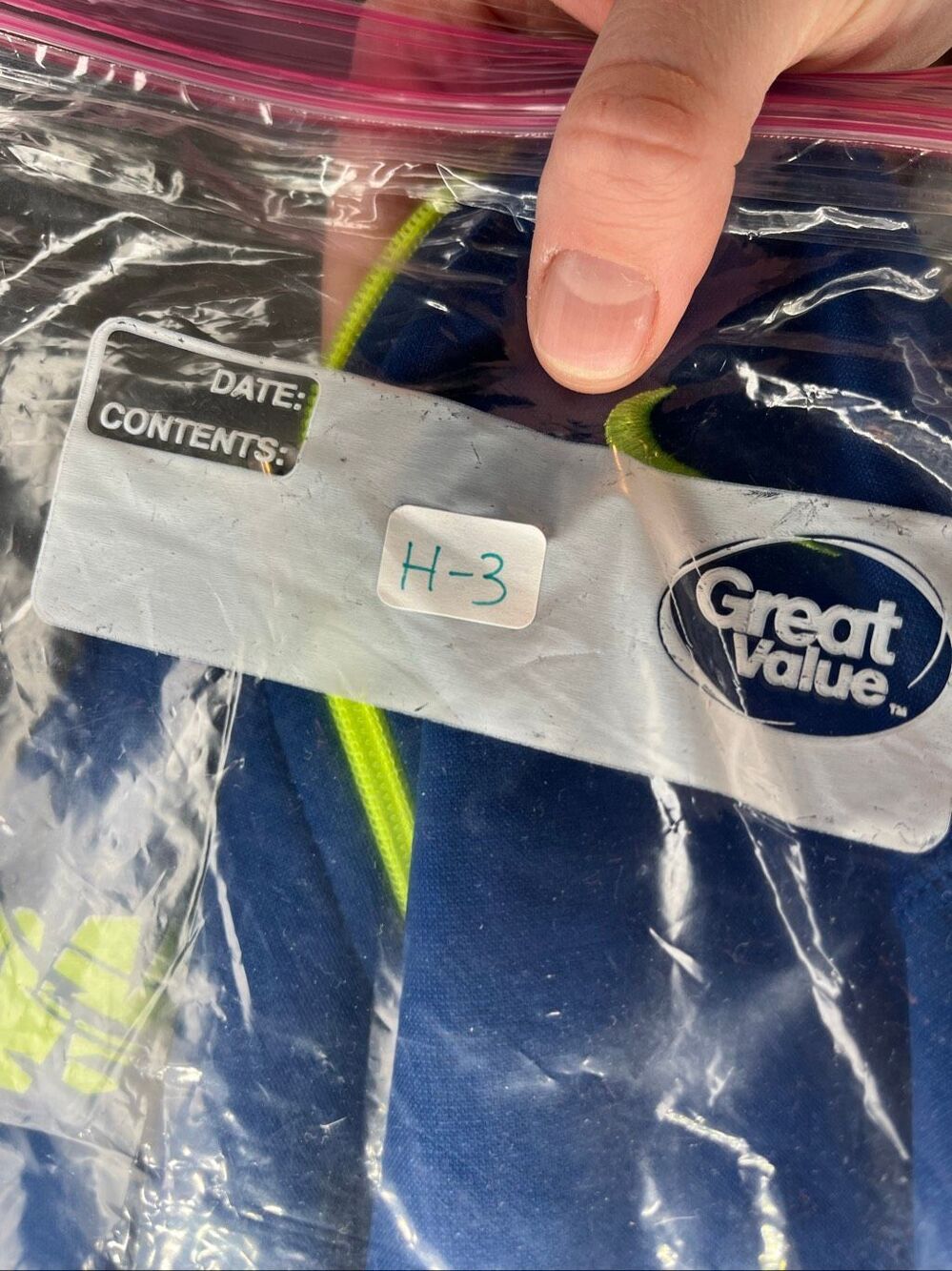 Nike | little boy zip up hoodie 3T - Picture 3 of 7